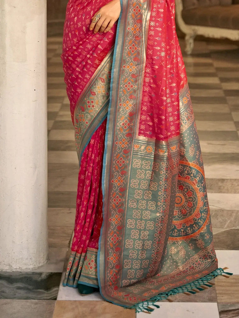 Fascinating Coral Red Zari Weaving Banarasi Silk Wedding Wear Saree