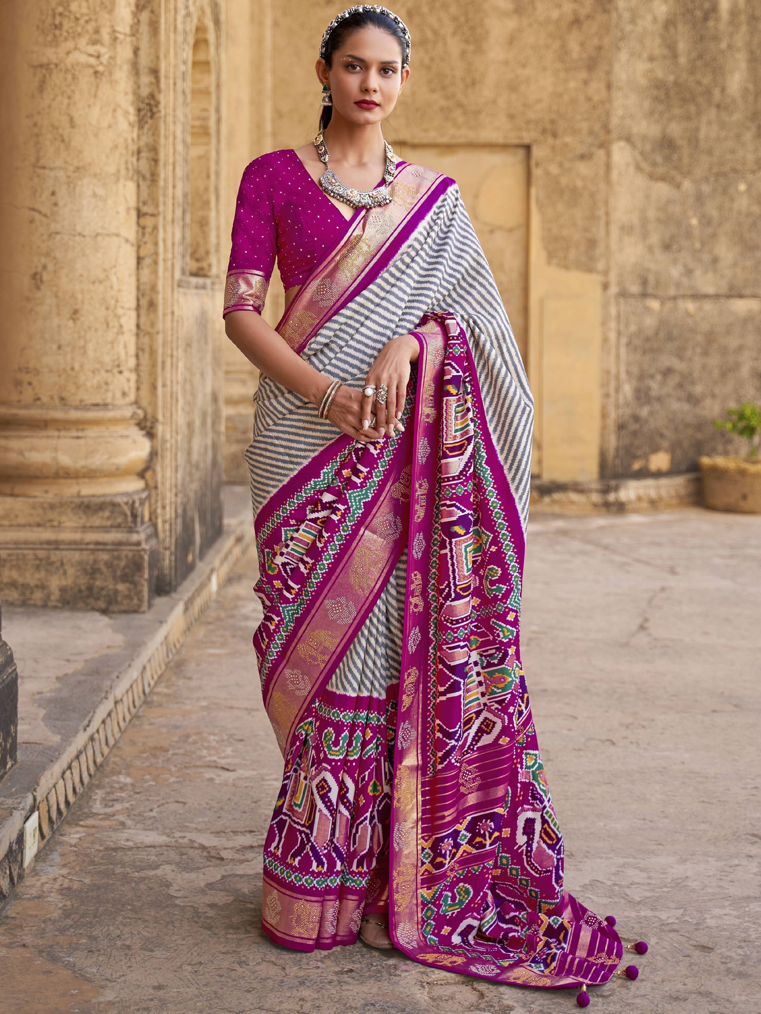 Lavish Pink & Grey Weaving Patola Silk Festive Wear Saree (Default)