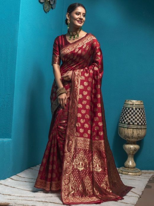 Stunning Red Zari Weaving Banarasi Silk Wedding Wear Saree