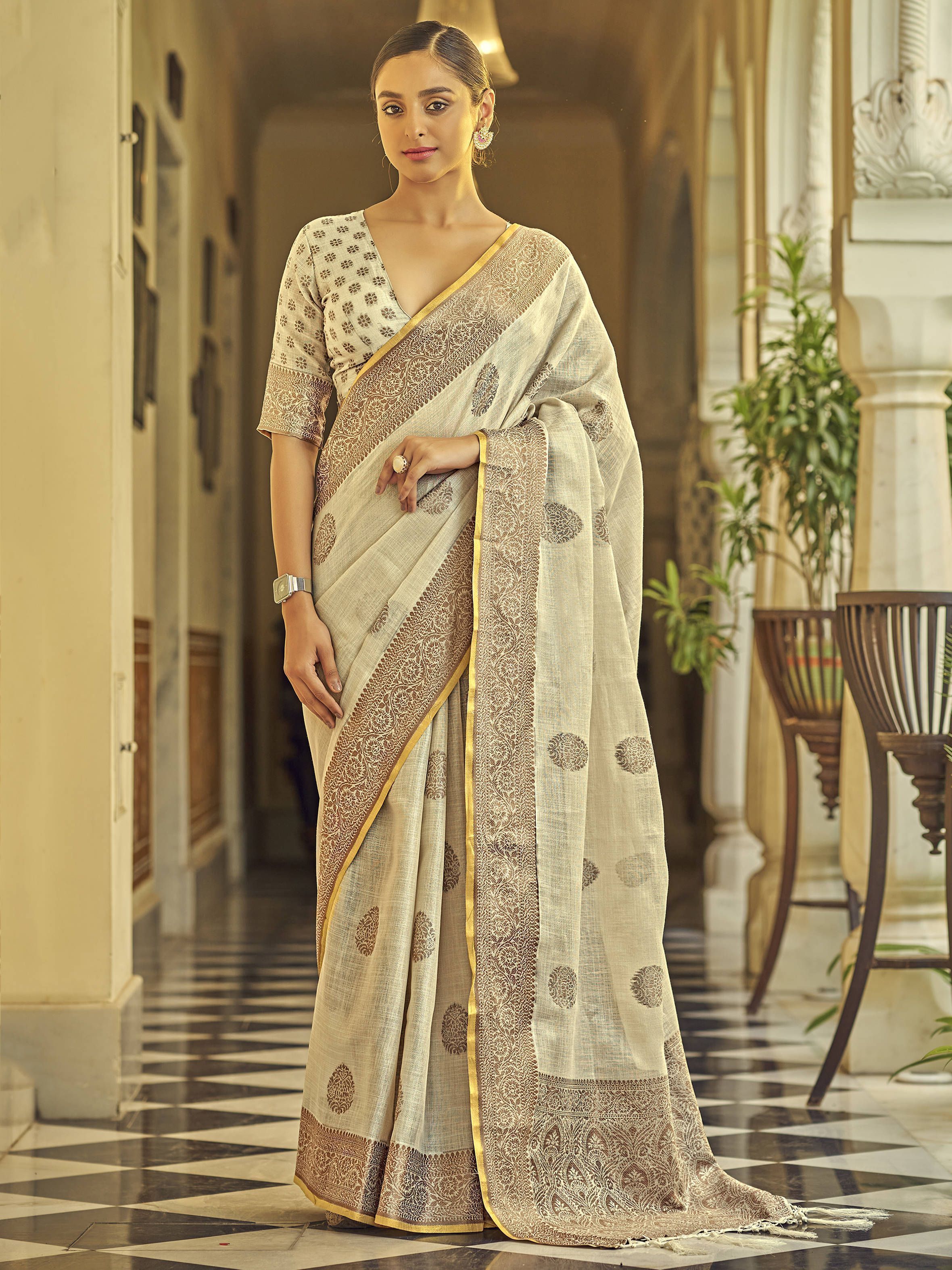 Ravishing Beige Linen Tissue With Belt Jacquard Weaving Wear Saree