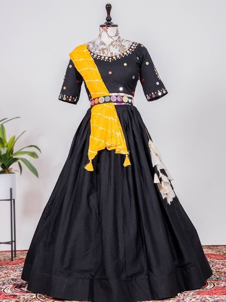 Fabulous Black Cotton Plain Flare Navratri Wear Lehenga Choli With Dupatta