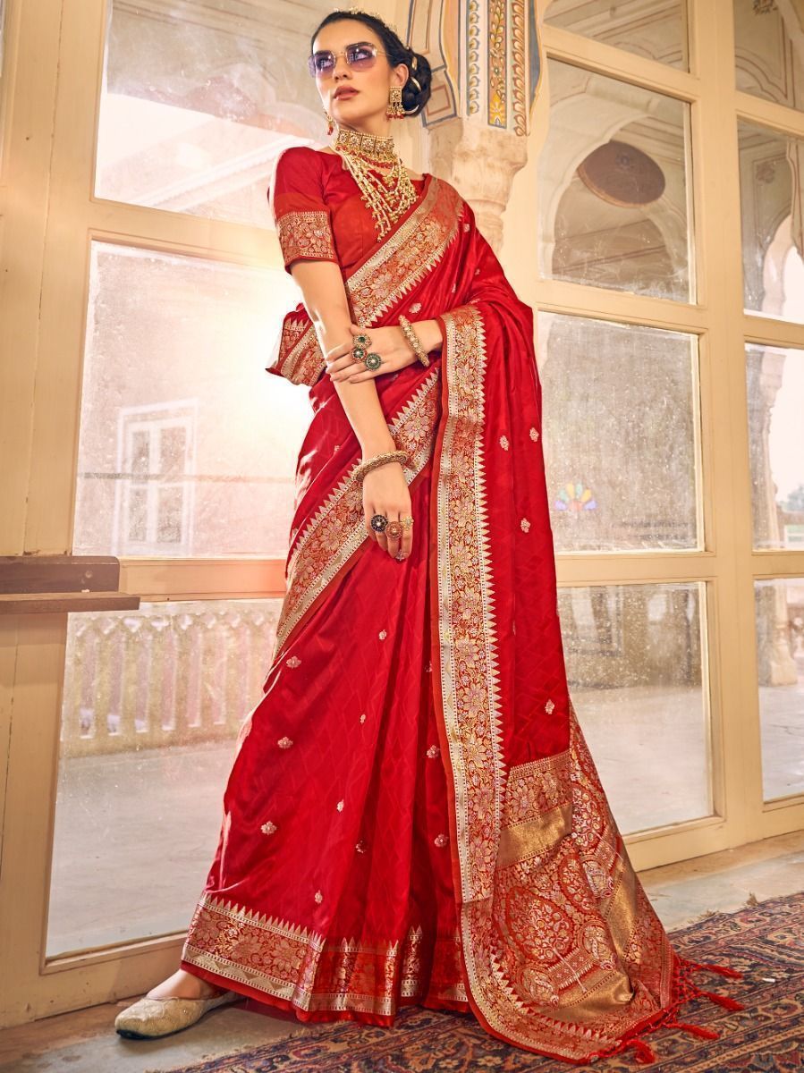 Saree for Women  Buy Splendid Dark Red Saree Online Mohey