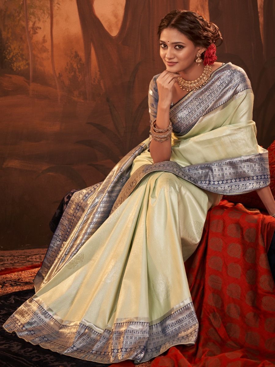 Delightful Pista Green Pure Kanchivaram Silk Saree With Blouse
