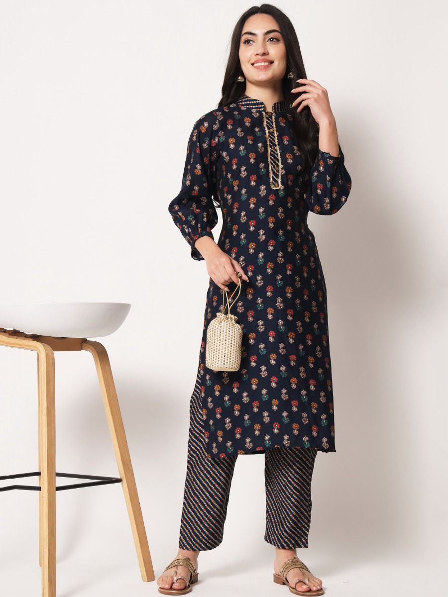 Latest Straight Kurti Design with Pants for Women | Libas
